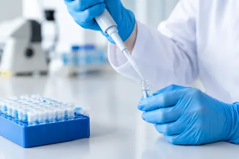Keeping Peptide Samples Traceable from Receipt to Experiment